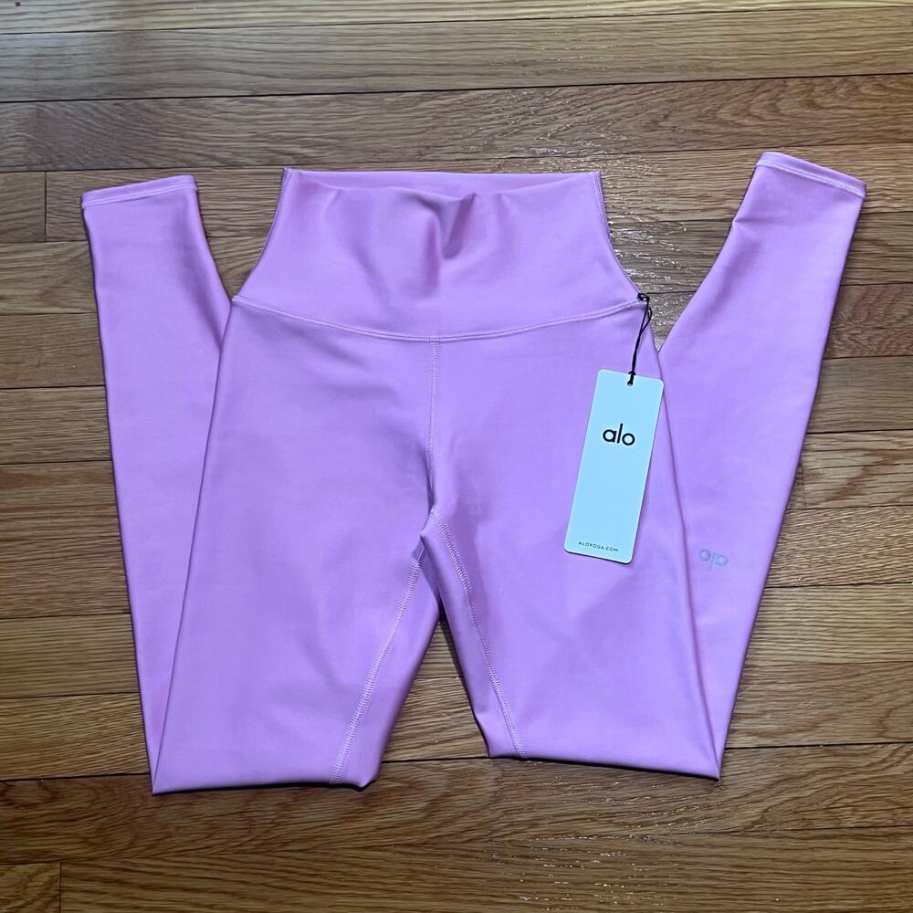 Alo Yoga High Waist Airlift Legging Candy Heart Pink (Full Length) Black XS NWT - Picture 4 of 8